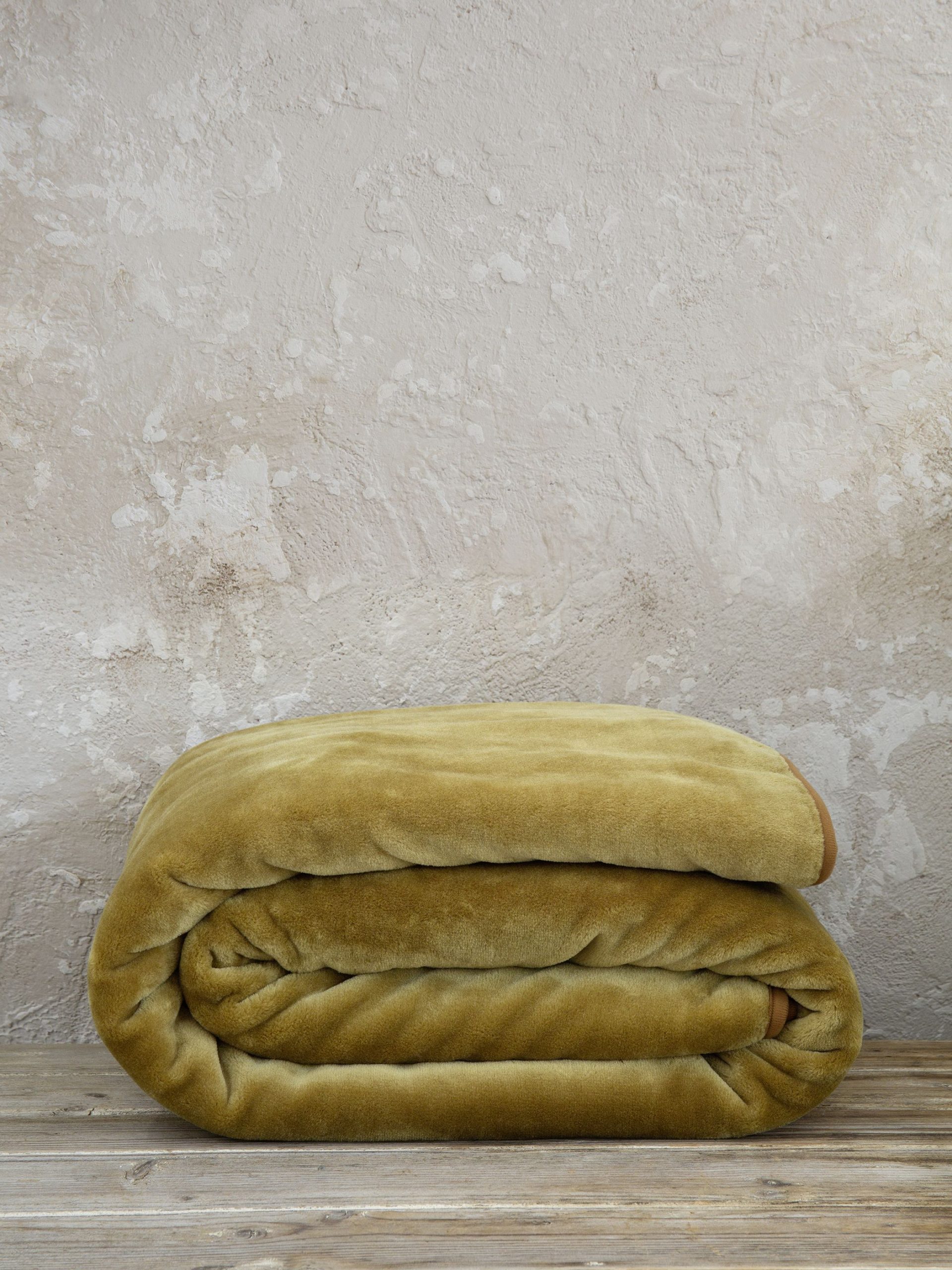 Nima Home Κουβέρτα Βελουτέ Υπέρδιπλη 220x240 Coperta - Brown Gold Καφέ, Χρυσό